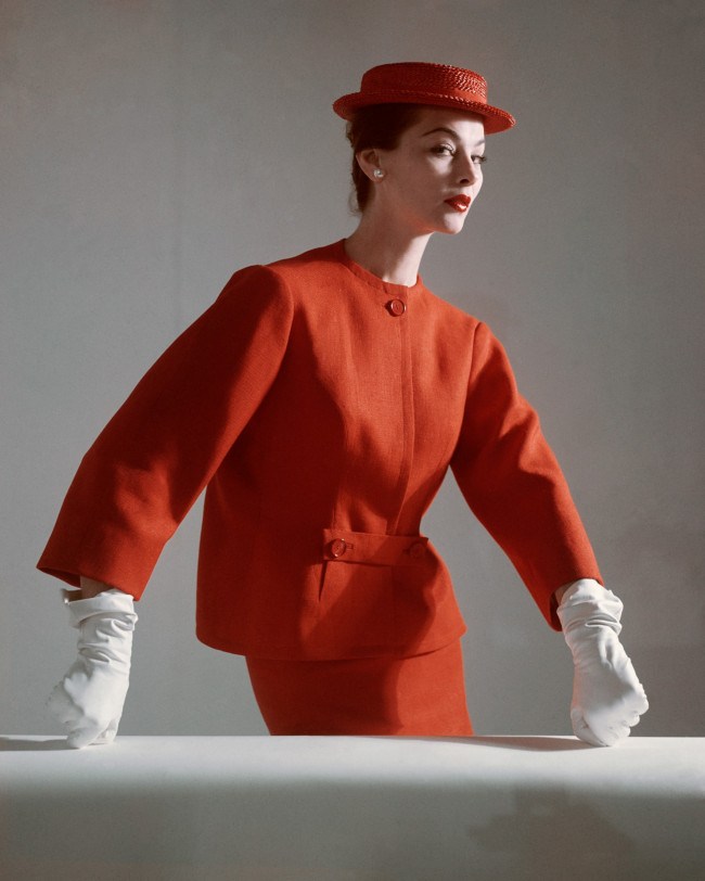a-model-wears-a-red-linen-suit-by-balenciaga-1952