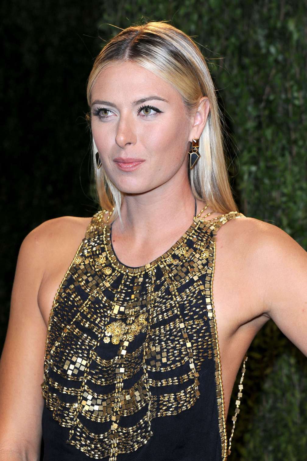 beautiful-dress-Maria-Sharapova-3