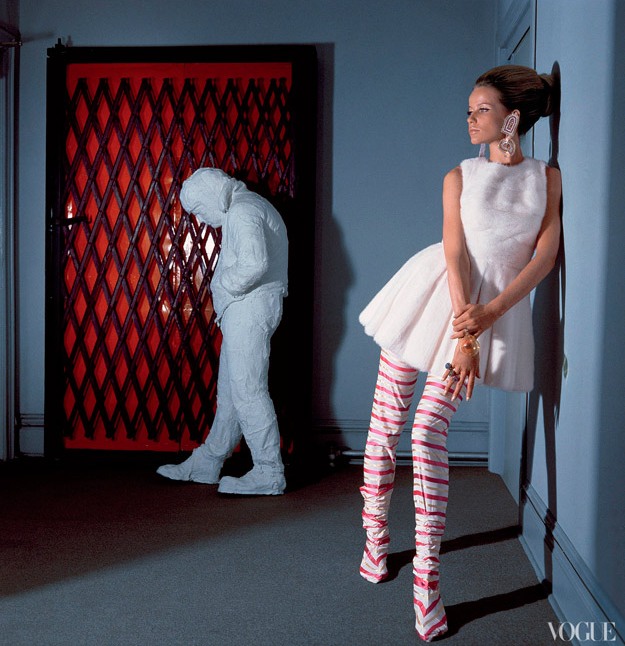 Фото к выходу книги Vogue глазами редактора