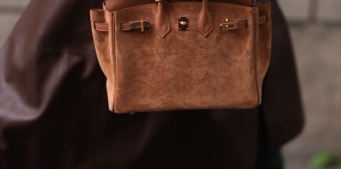 В тренде снова замша